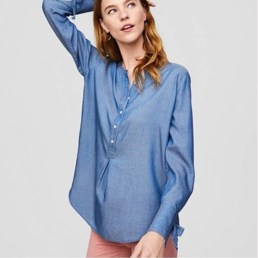 LOFT Blue Chambray Pleated Button Front Henley Popover Tunic Tie Cuffs Sz S